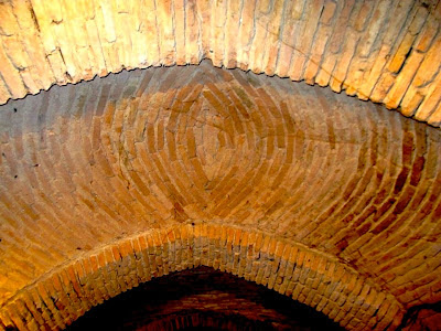 Colección Sinagoga La Horta Arcos Interior